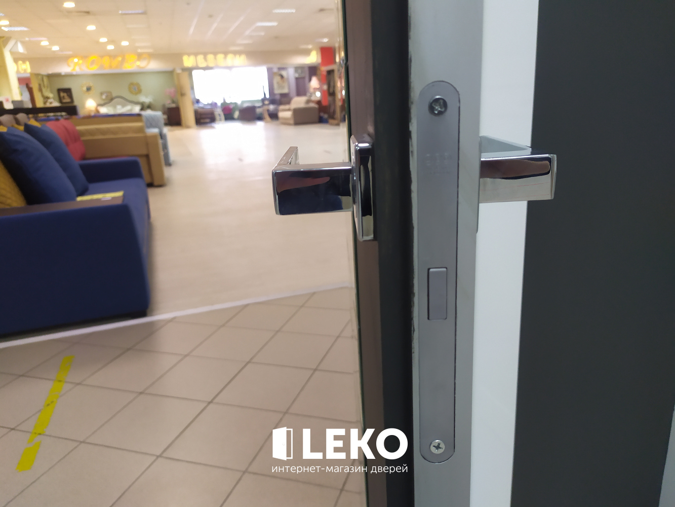 Скрытая Profil Doors Revers Invisible под покраску 0Z кромка матовая Profil  Doors купить Москва - LEKO